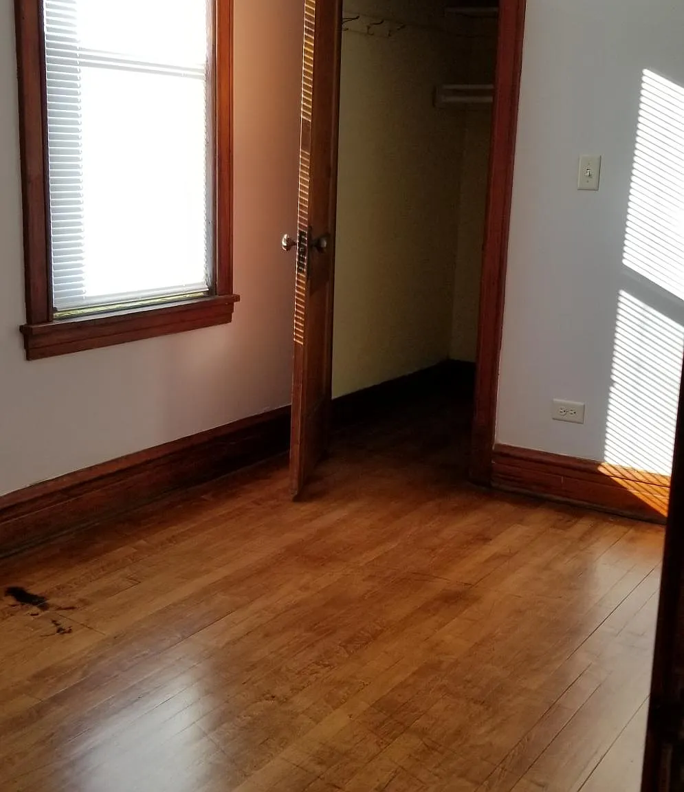 2 bed, 1400 sqft, $1,450 — Photo 1