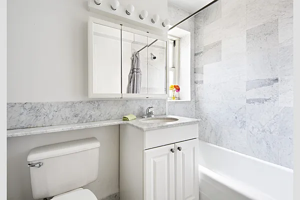 Rented by Stribling | media 29