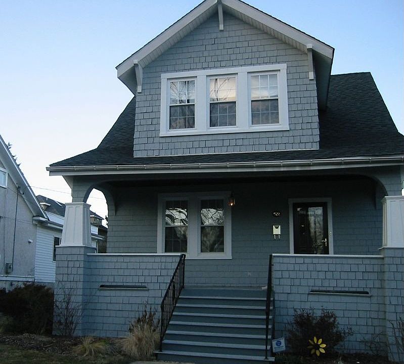 1920s Bungalow