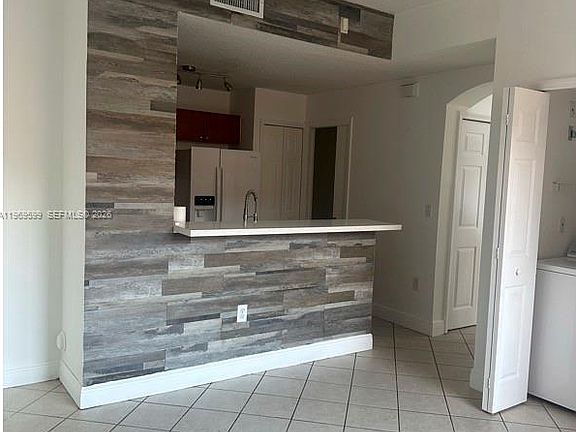 3rd image of 11438 NW 62nd Ter APT 226