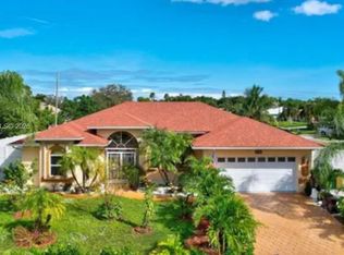 3228 SE Pinto St, Port Saint Lucie, FL 34984
