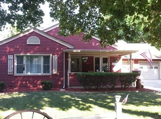 70 Sunset Cir, Fond Du Lac, WI 54935