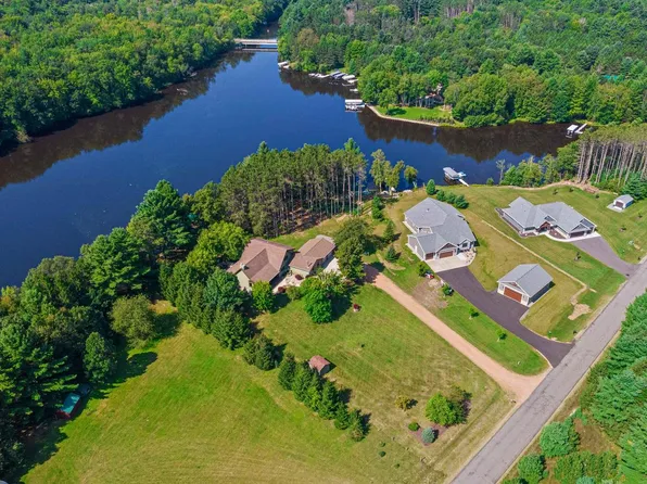 2721 LAKE ROAD, Junction City, WI 54443