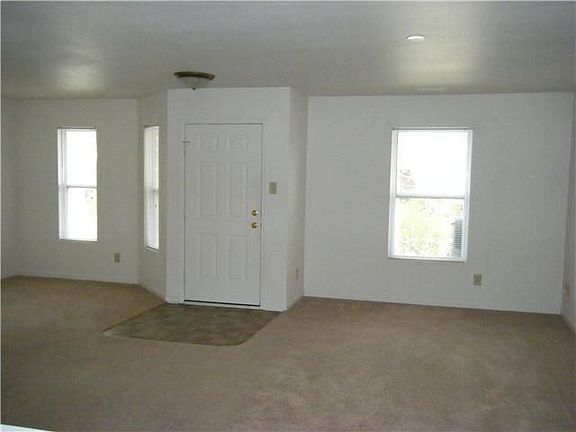 3rd image of 10220 Cumberland Pointe Blvd