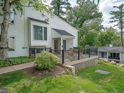 209 E Chelsea Cir, Newtown Square, PA, 19073