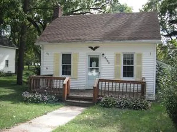 4050 Sheldon St, Carsonville, MI 48419