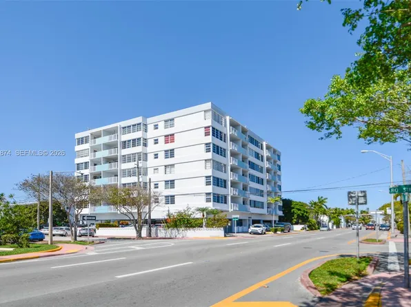 8000 Harding Ave APT 4B, Miami Beach, FL 33141