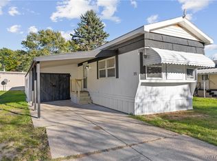 39 Carefree Ln, Buffalo, NY