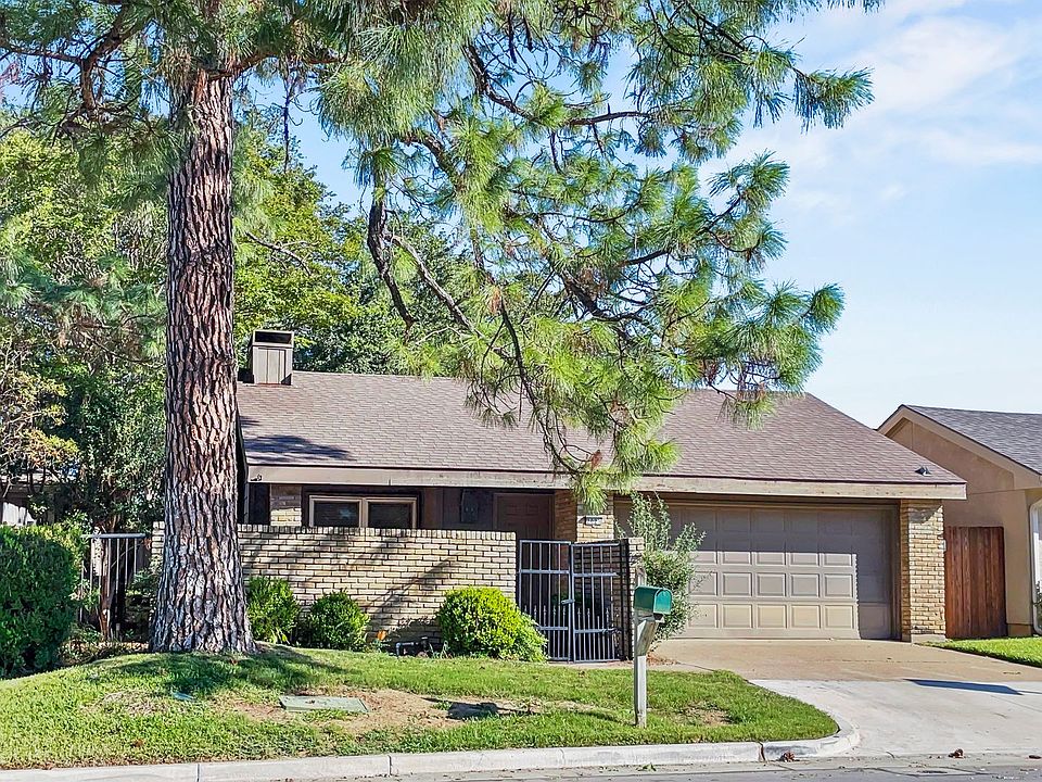 1st image of 2021 Oakwood Ln