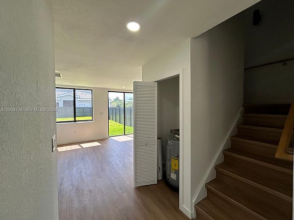 5th image of 19426 SW 125th Ave #0