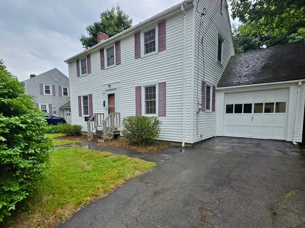 73 Clemons St, South Portland, ME 04106