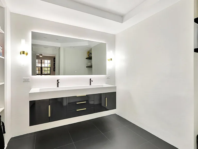 801 S Olive Ave #1018 — Photo 19
