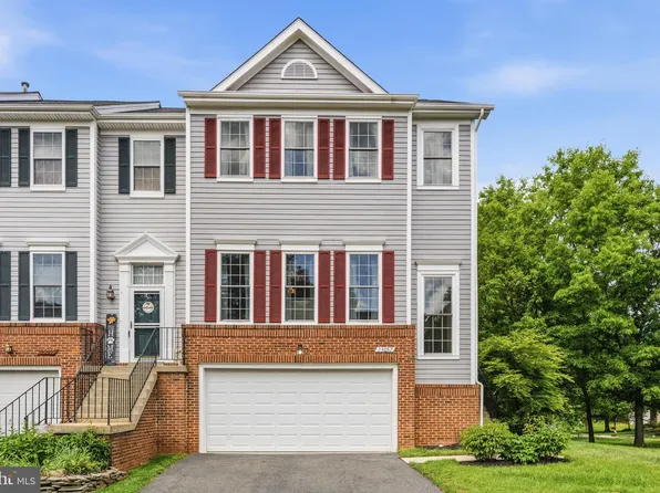 13057 Harvest Pl, Clifton, VA 20124