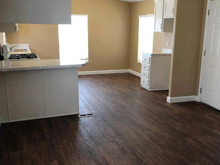 Palm Lodge Estates — Photo 12