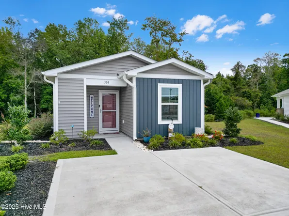 309 Azimuth Drive, Surf City, NC 28445