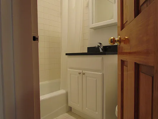 Rented by Landmark Real Estate | media 18