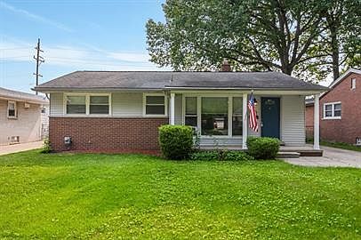 1st image of 1022 Symes Ct