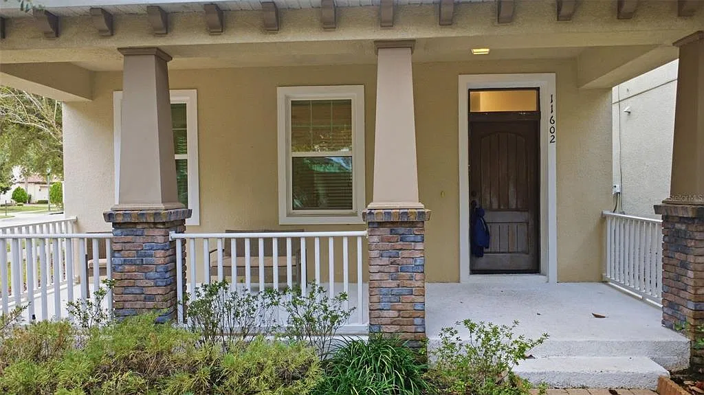 3 bed, 2.5 bath, 2139 sqft, $3,000 — Photo 3