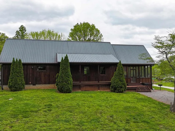 49 Jeff Oakley Dr, Cadiz, KY 42211
