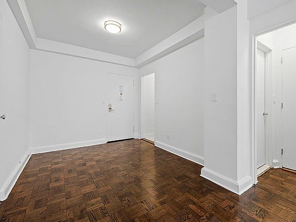 3rd image of 40 Park Ave APT 3F