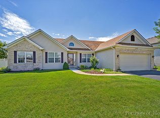2396 Iroquois Ln, Yorkville, IL 60560