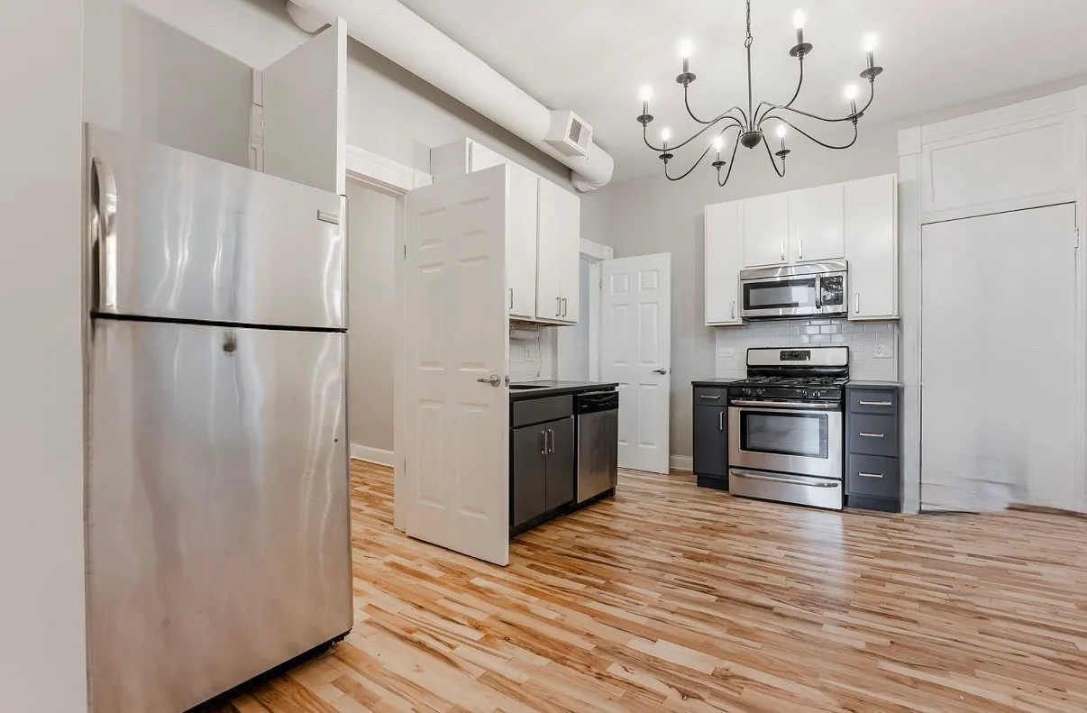 1 bed, 780 sqft, $2,195 — Photo 1