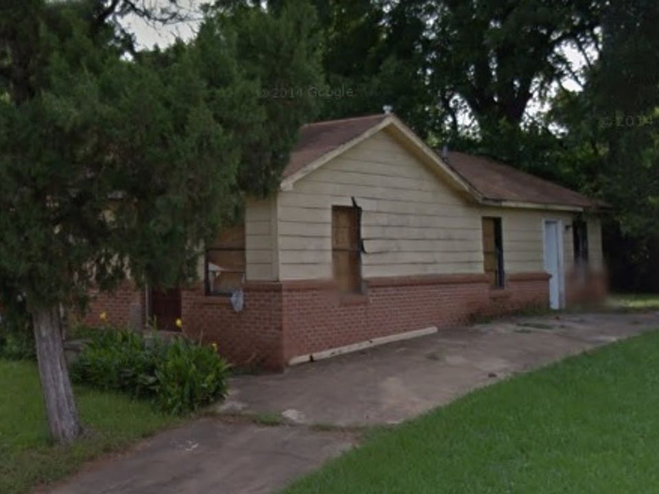 2nd image of 1530 Oriole St