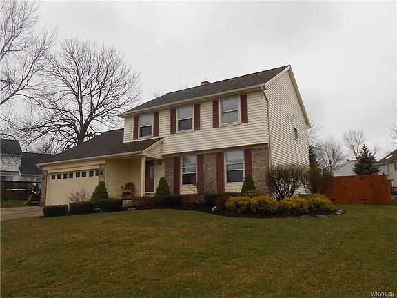 3rd image of 5643 Coachmans Ln