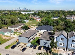 4525 Balkin St APT 10, Houston, TX 77021
