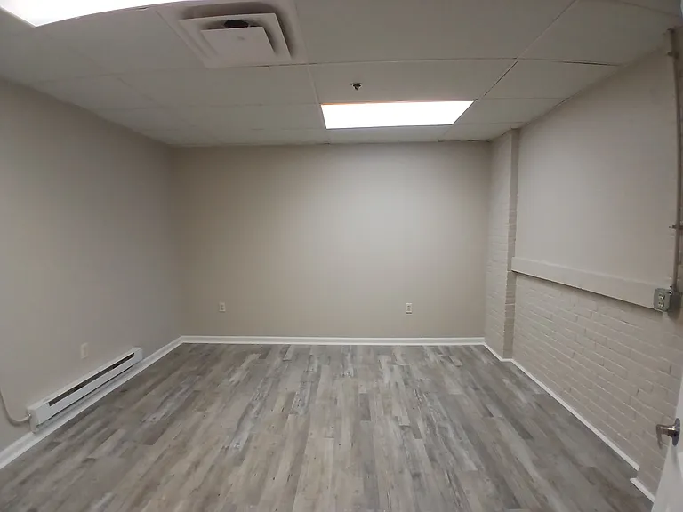 1841 Broad St #B11 — Photo 6