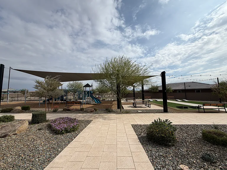 15887 W Cottontail Ln — Photo 44