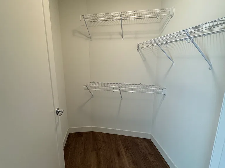 344 N Canal St #2713 — Photo 2