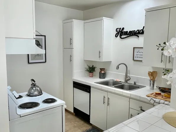 23105 Madison Street Torrance Ca 90505, 23105 Madison St APT 111, Torrance, CA 90505