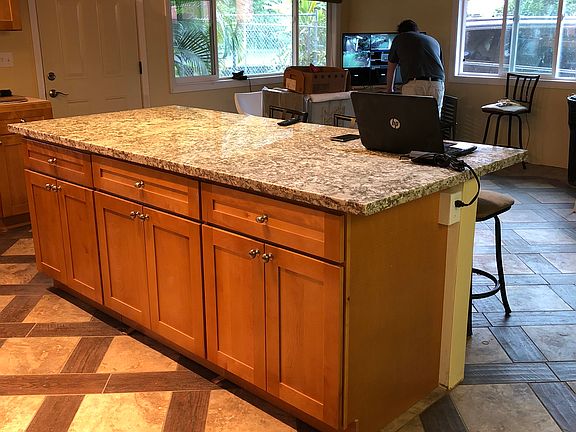 2nd image of 16-2065 Hilonani Dr