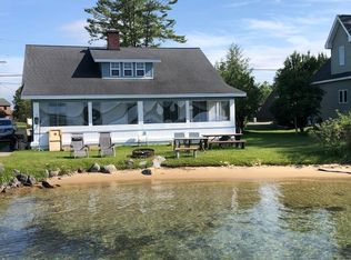 7636 Crystal Beach Rd NW, Rapid City, MI 49676