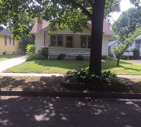 2nd image of 1035 Elmwood Ave