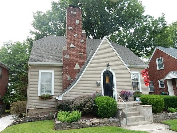 2nd image of 8105 Lake Ave