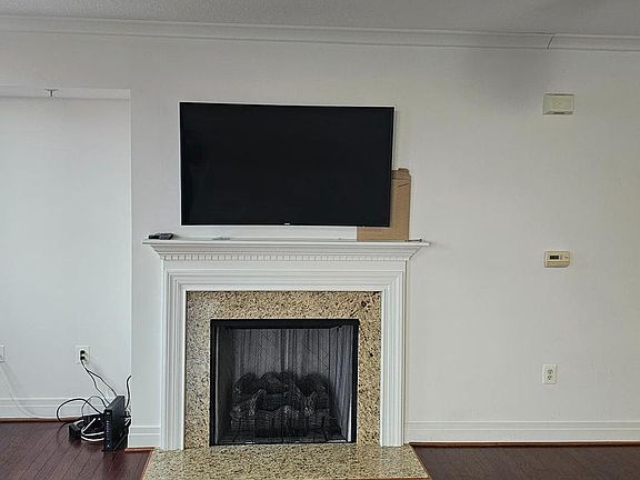 3rd image of 414 Water St Unit 2303