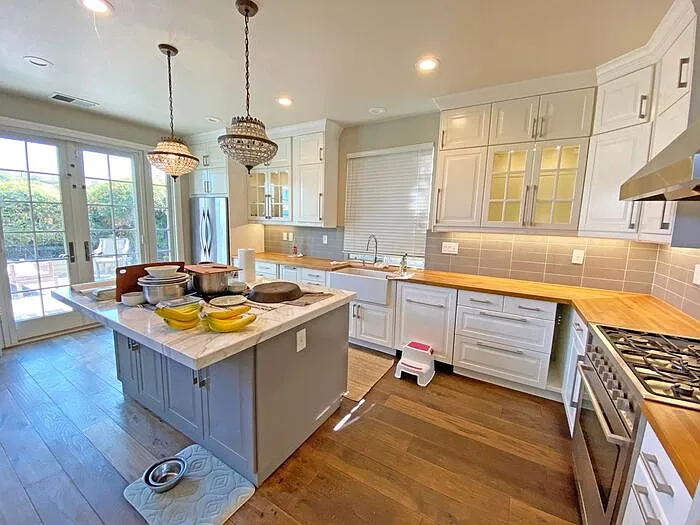 5 bed, 3.0 bath, 2558 sqft, $6,100 — Photo 4