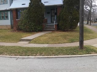 973 Helmsdale Rd #DOWN, Cleveland, OH 44112