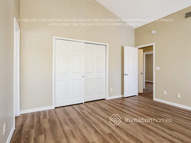 8939 W Vogel Ave — Photo 9