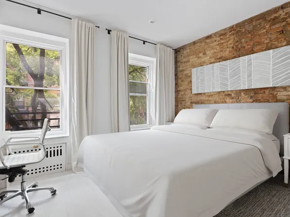 229 West 16th Street image 1 of 13