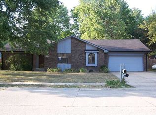 8522 Bermuda Dr, Indianapolis, IN 46219