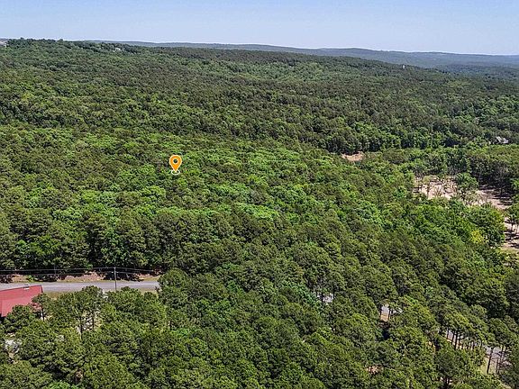 5th image of 1073 Circle Acres Rd