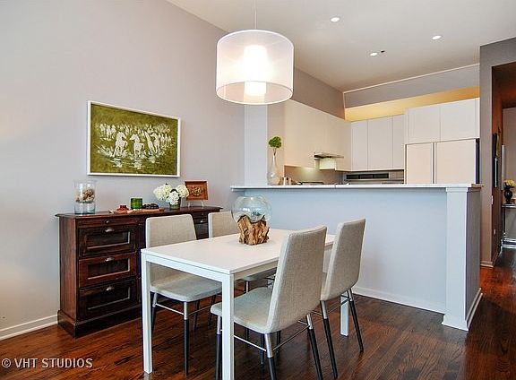 5th image of 500 W Superior St Unit 906