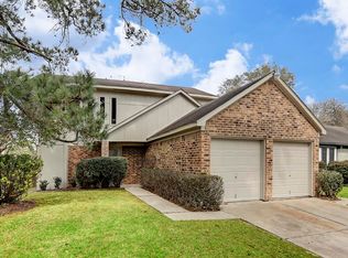 10018 Golden Sunshine Dr, Houston, TX 77064