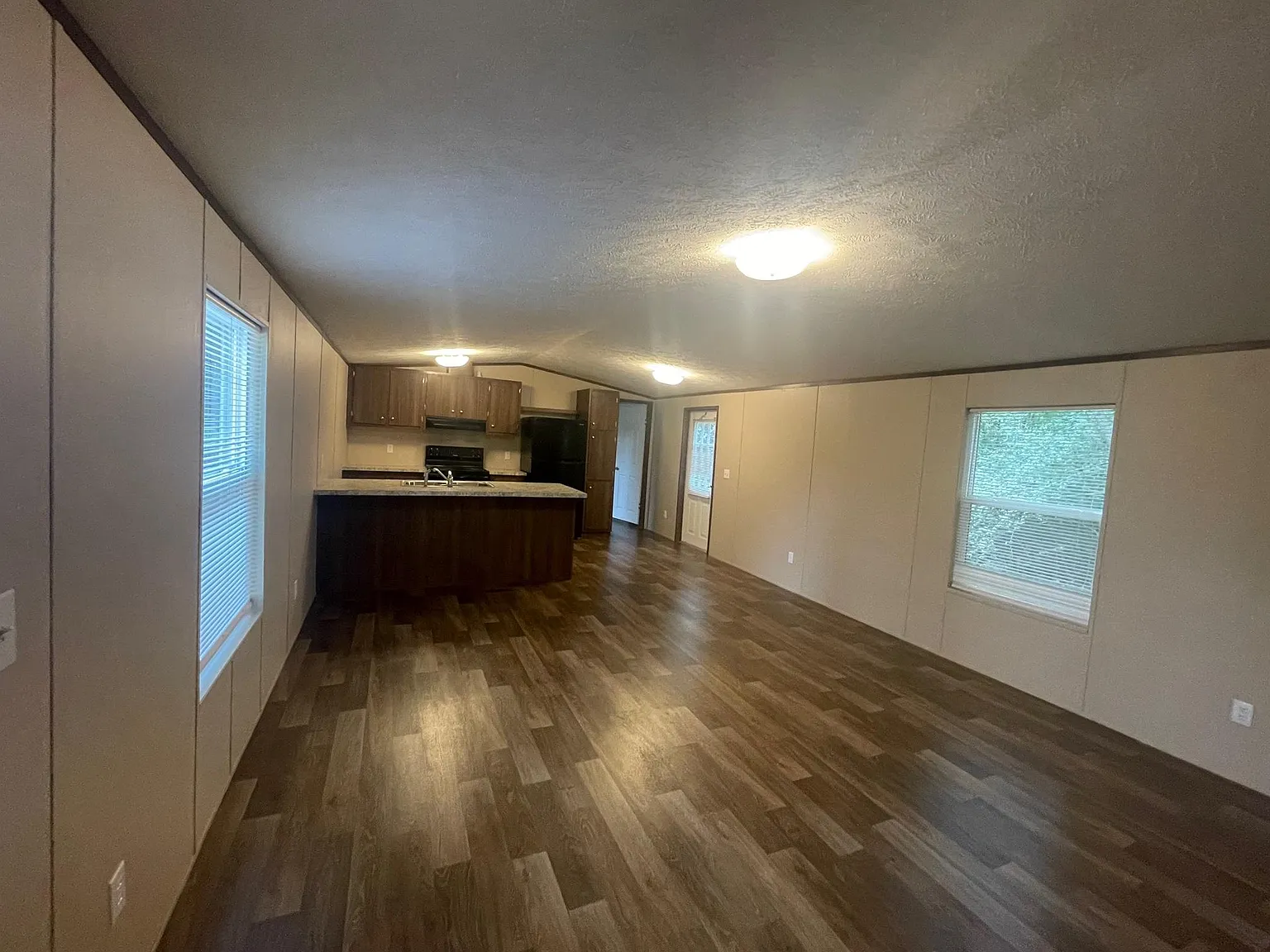 3 bed, 1500 sqft, $1,300 — Photo 4