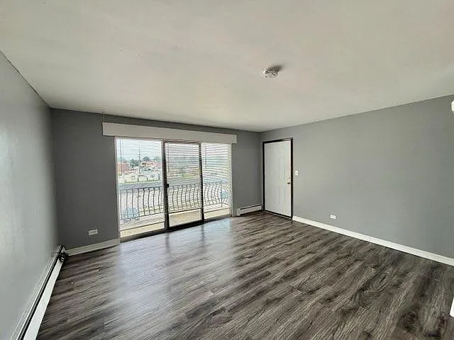 10604 Oak Tree Dr — Photo 4