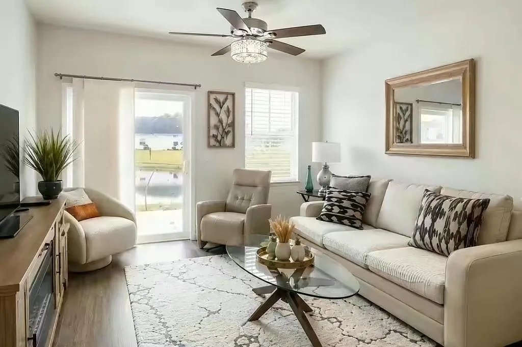 166 Talladega Dr — Photo 2