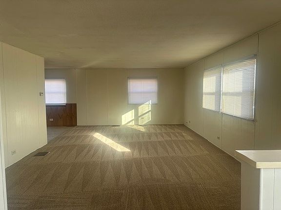 3rd image of 274850 E County Road 41